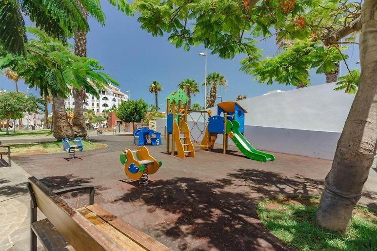 Cozy Seaside Apartment 215 In Parque Santiago 2 Playa de las Americas  Eksteriør bilde